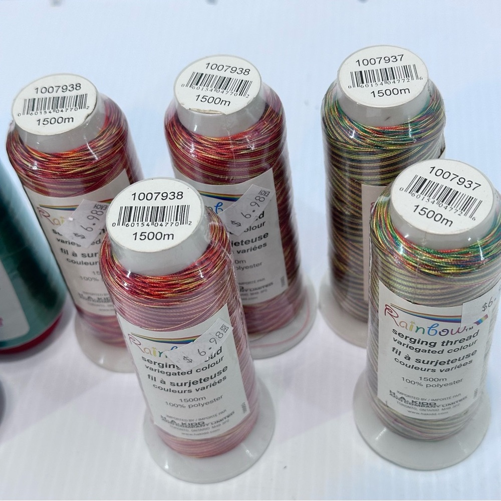 Lot Of 8 Mixed Serger Thread Various Colors Fabricland Green Rainbow Variegated - Picture 6 of 6
